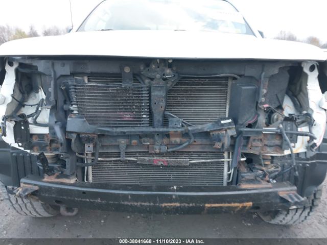 Photo 5 VIN: 1N6AD0EV1HN765212 - NISSAN FRONTIER 