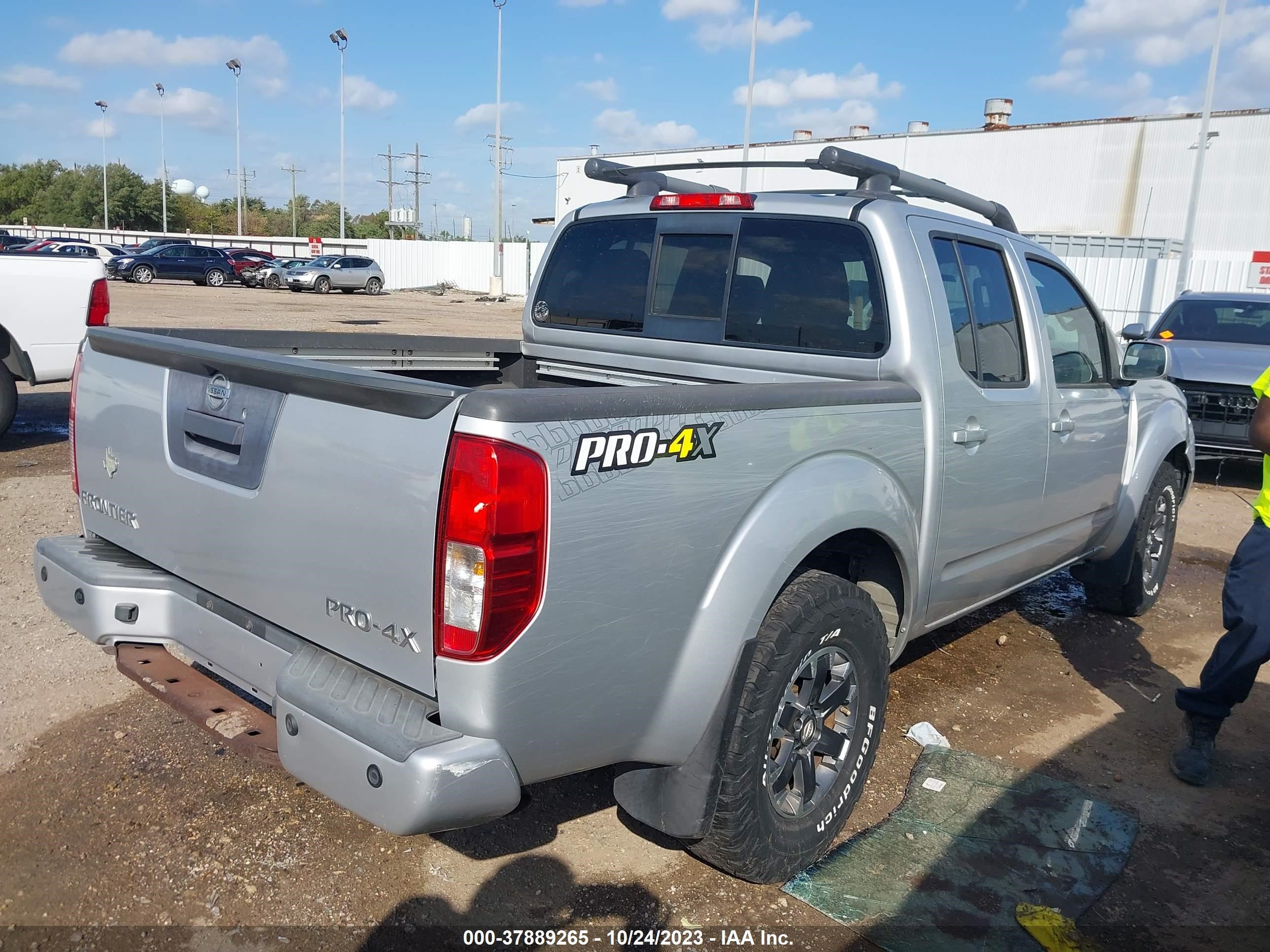 Photo 3 VIN: 1N6AD0EV2EN751122 - NISSAN NAVARA (FRONTIER) 