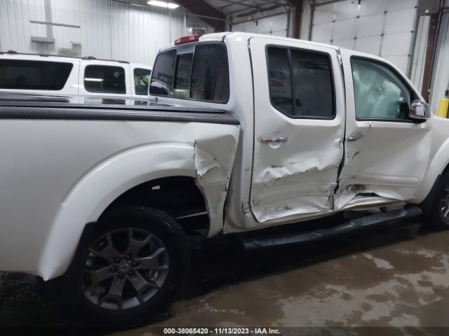 Photo 5 VIN: 1N6AD0EV2KN756512 - NISSAN FRONTIER 