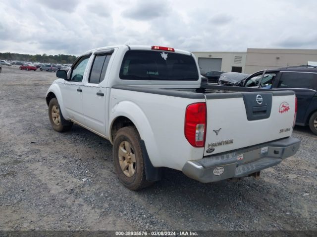 Photo 2 VIN: 1N6AD0EV3BC425756 - NISSAN FRONTIER 