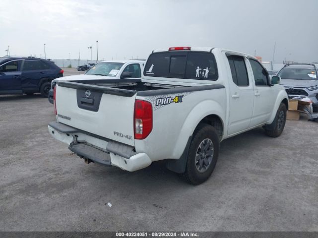 Photo 3 VIN: 1N6AD0EV3FN737084 - NISSAN FRONTIER 