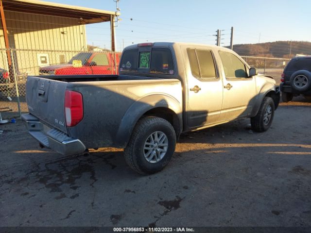 Photo 3 VIN: 1N6AD0EV3JN739569 - NISSAN FRONTIER 