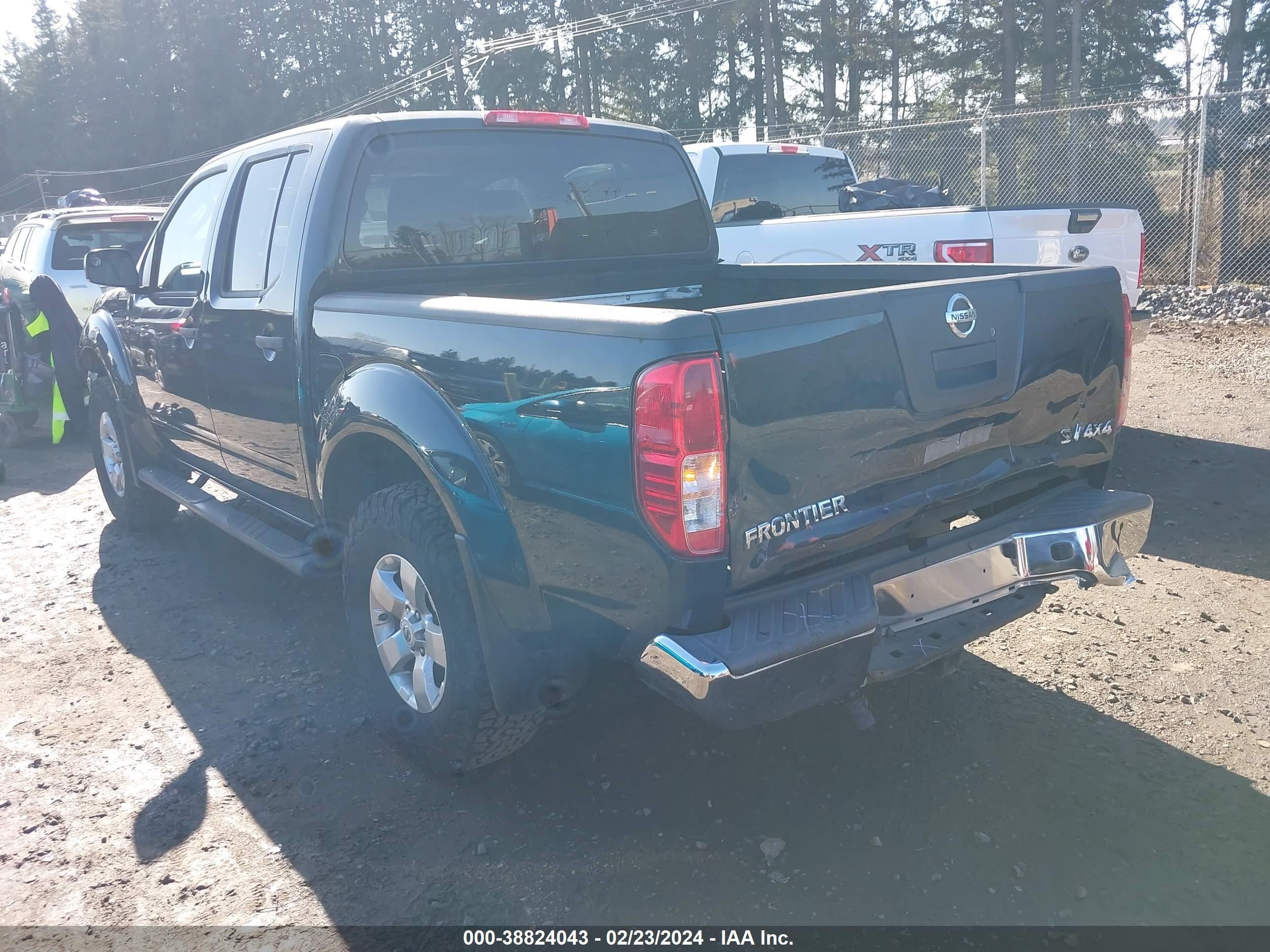 Photo 2 VIN: 1N6AD0EV5BC412801 - NISSAN NAVARA (FRONTIER) 