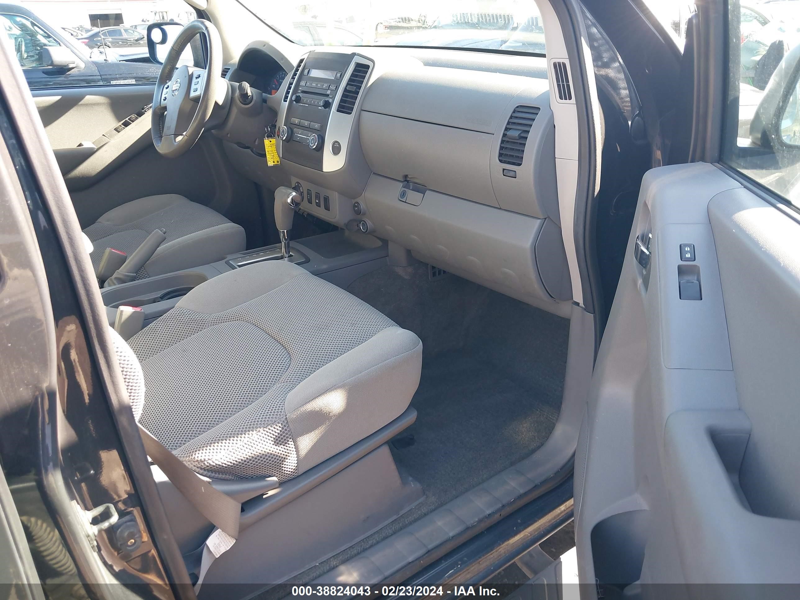 Photo 4 VIN: 1N6AD0EV5BC412801 - NISSAN NAVARA (FRONTIER) 