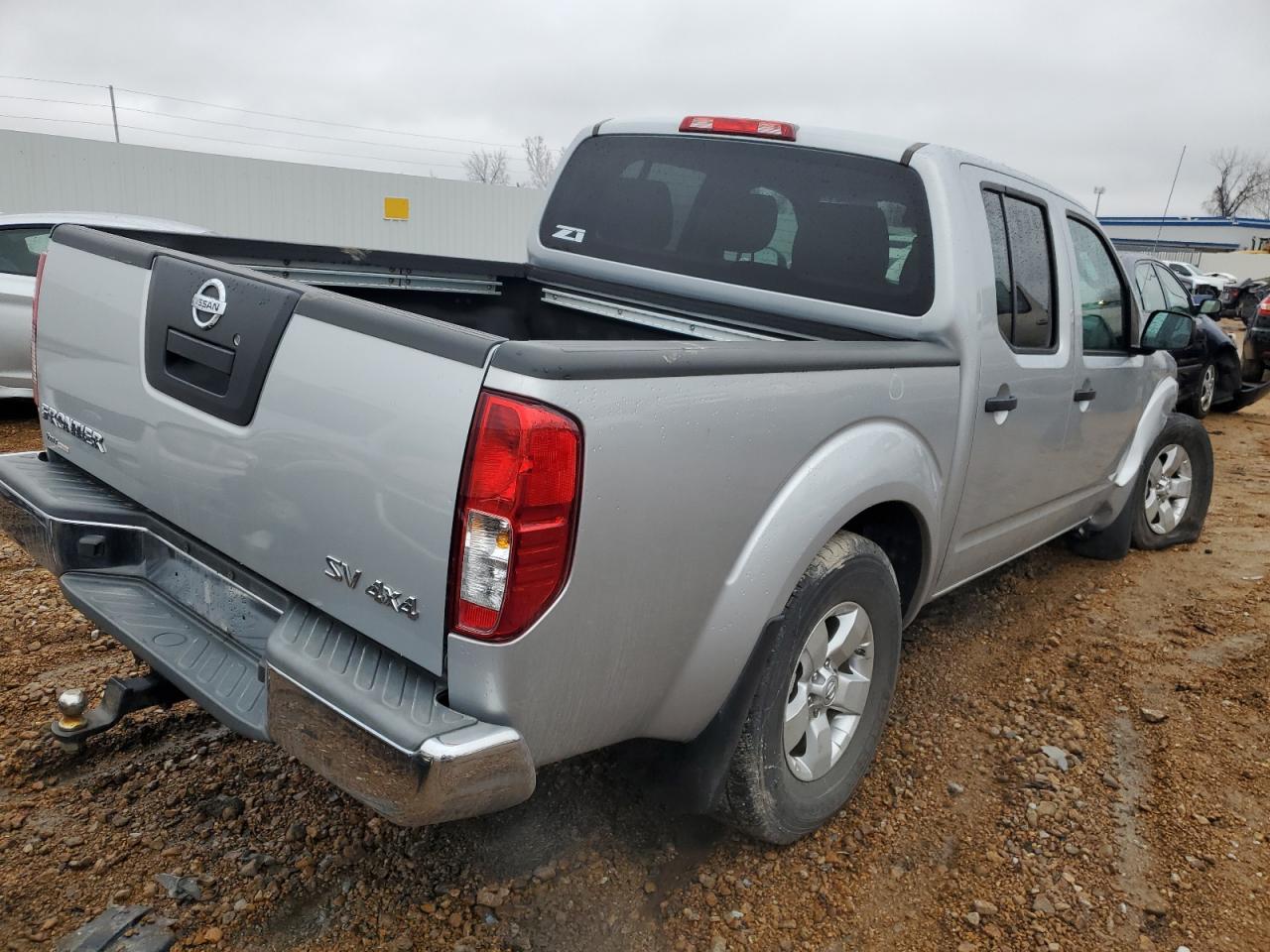 Photo 2 VIN: 1N6AD0EV5BC421594 - NISSAN NAVARA (FRONTIER) 