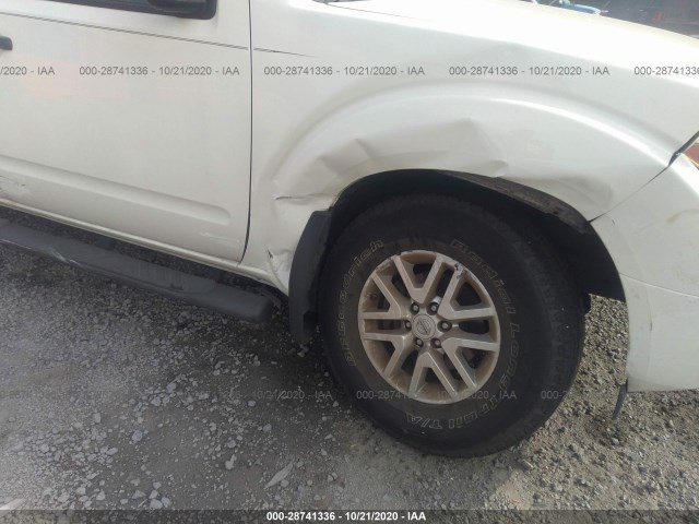 Photo 5 VIN: 1N6AD0EV5FN714583 - NISSAN FRONTIER 