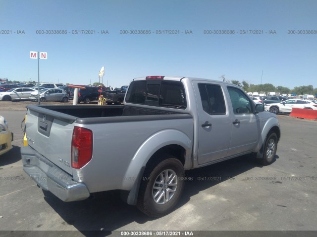 Photo 3 VIN: 1N6AD0EV5JN730081 - NISSAN FRONTIER 