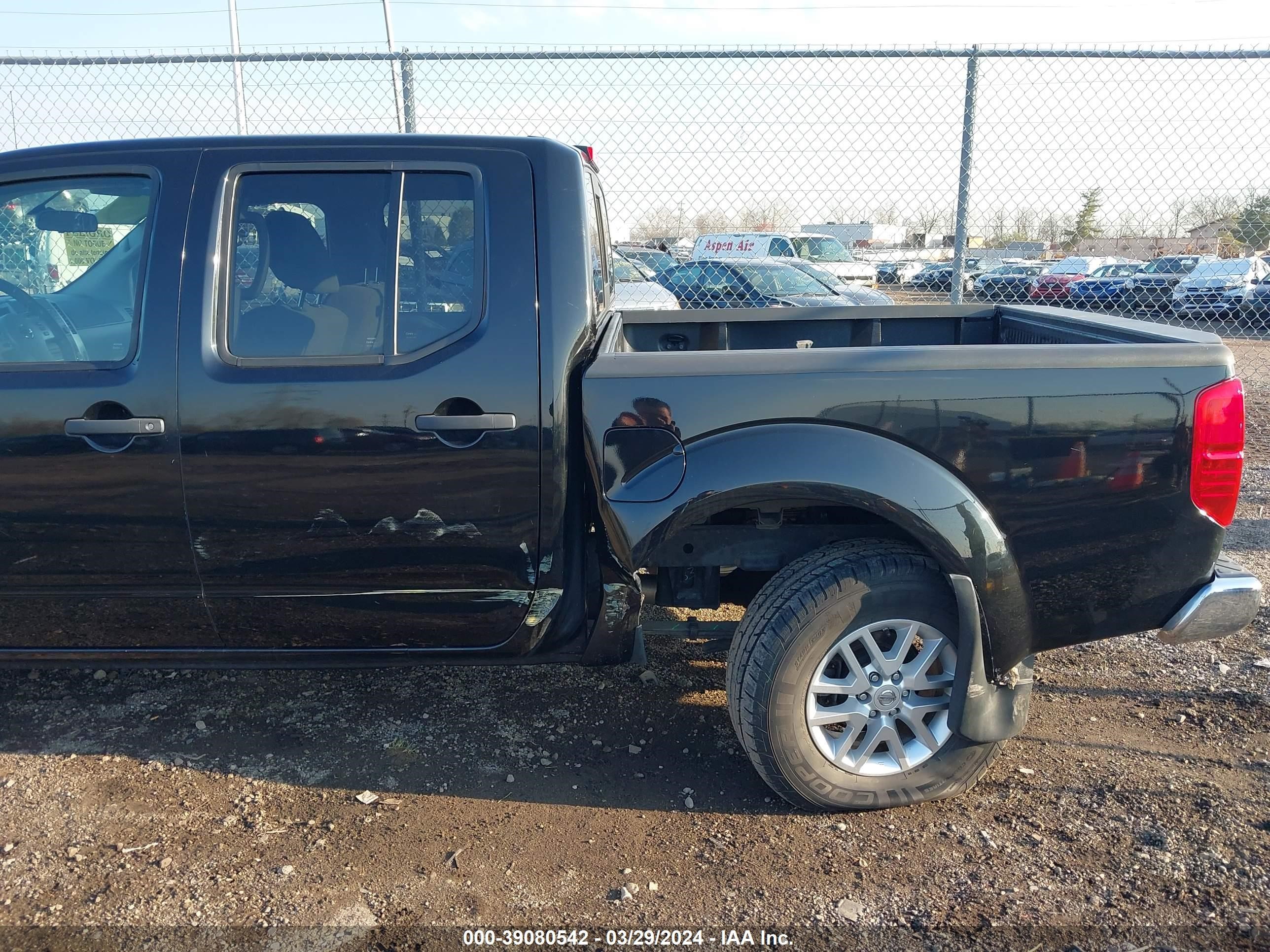 Photo 5 VIN: 1N6AD0EV5JN760861 - NISSAN NAVARA (FRONTIER) 