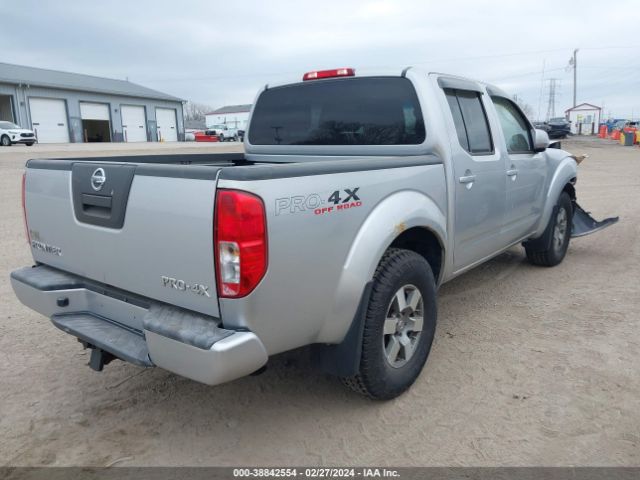 Photo 3 VIN: 1N6AD0EV6AC414779 - NISSAN FRONTIER 