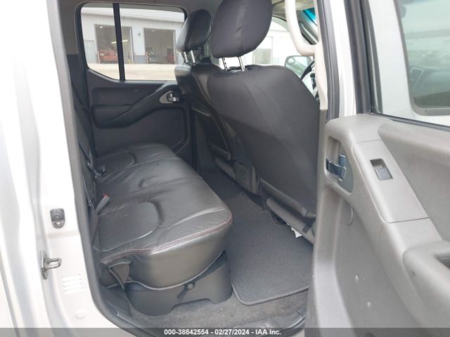 Photo 7 VIN: 1N6AD0EV6AC414779 - NISSAN FRONTIER 