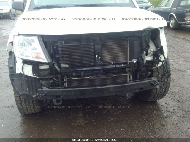 Photo 5 VIN: 1N6AD0EV6JN772856 - NISSAN FRONTIER 