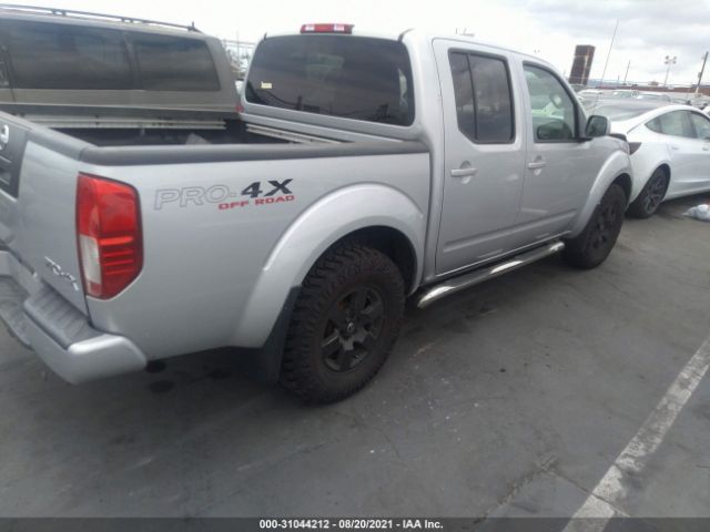 Photo 3 VIN: 1N6AD0EV7CC441797 - NISSAN FRONTIER 