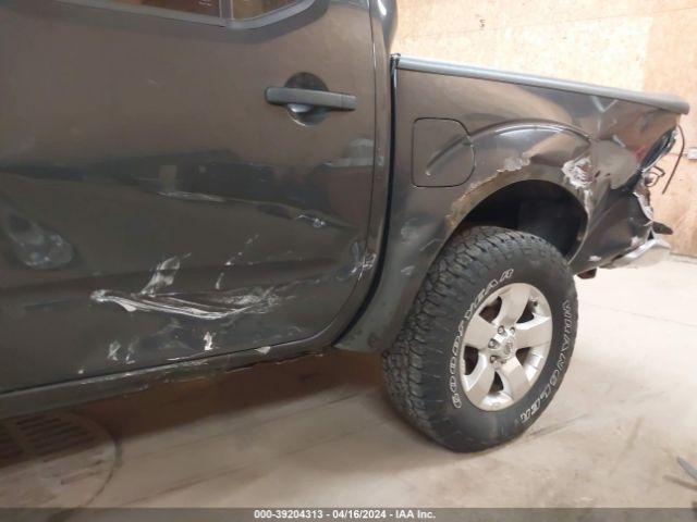 Photo 5 VIN: 1N6AD0EV7CC447373 - NISSAN FRONTIER 