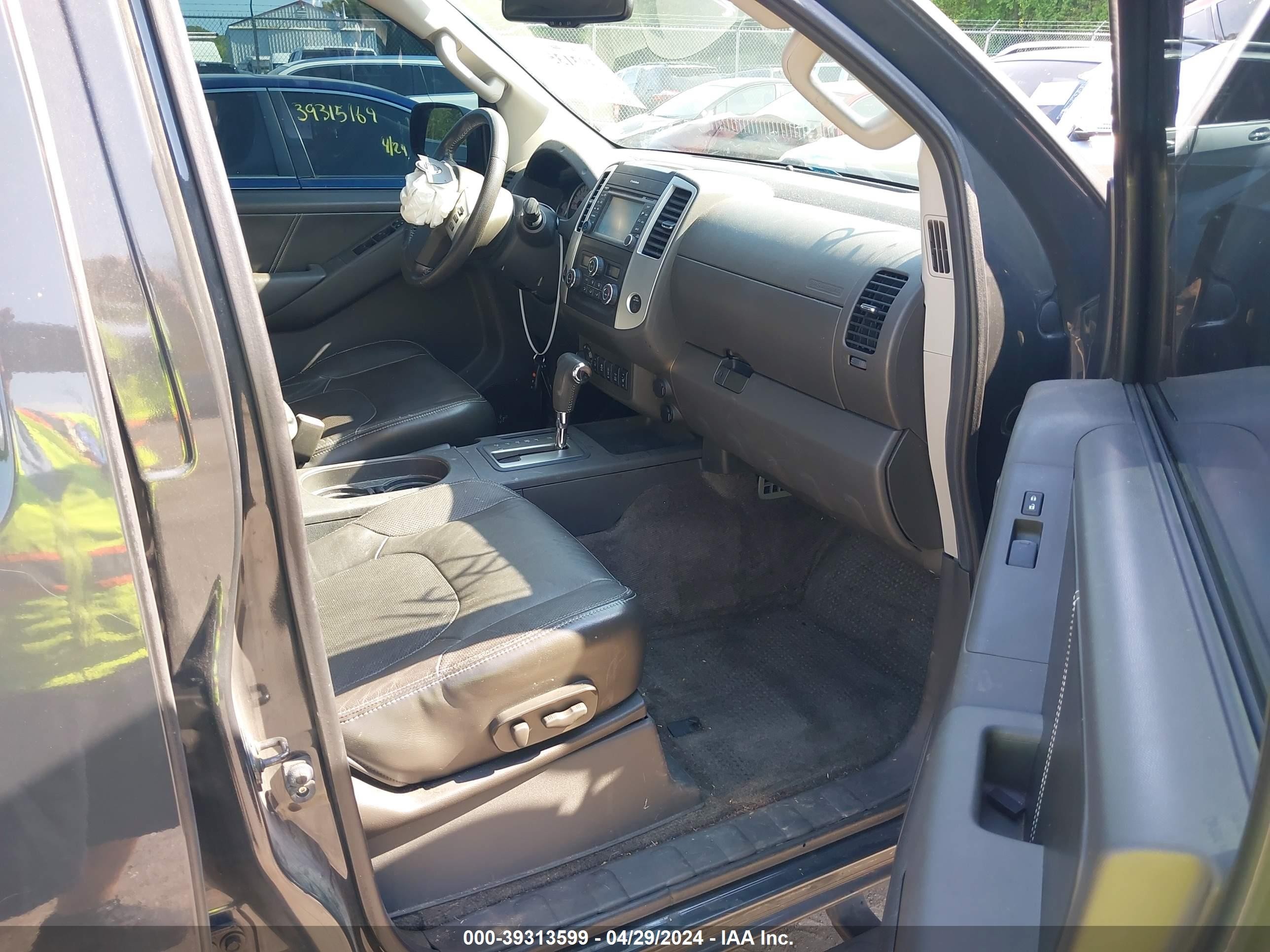 Photo 4 VIN: 1N6AD0EV8DN727339 - NISSAN NAVARA (FRONTIER) 