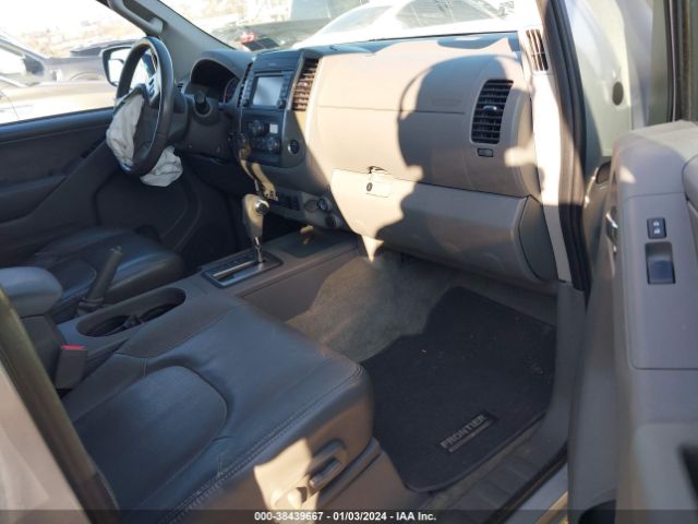 Photo 4 VIN: 1N6AD0EV8FN749635 - NISSAN FRONTIER 