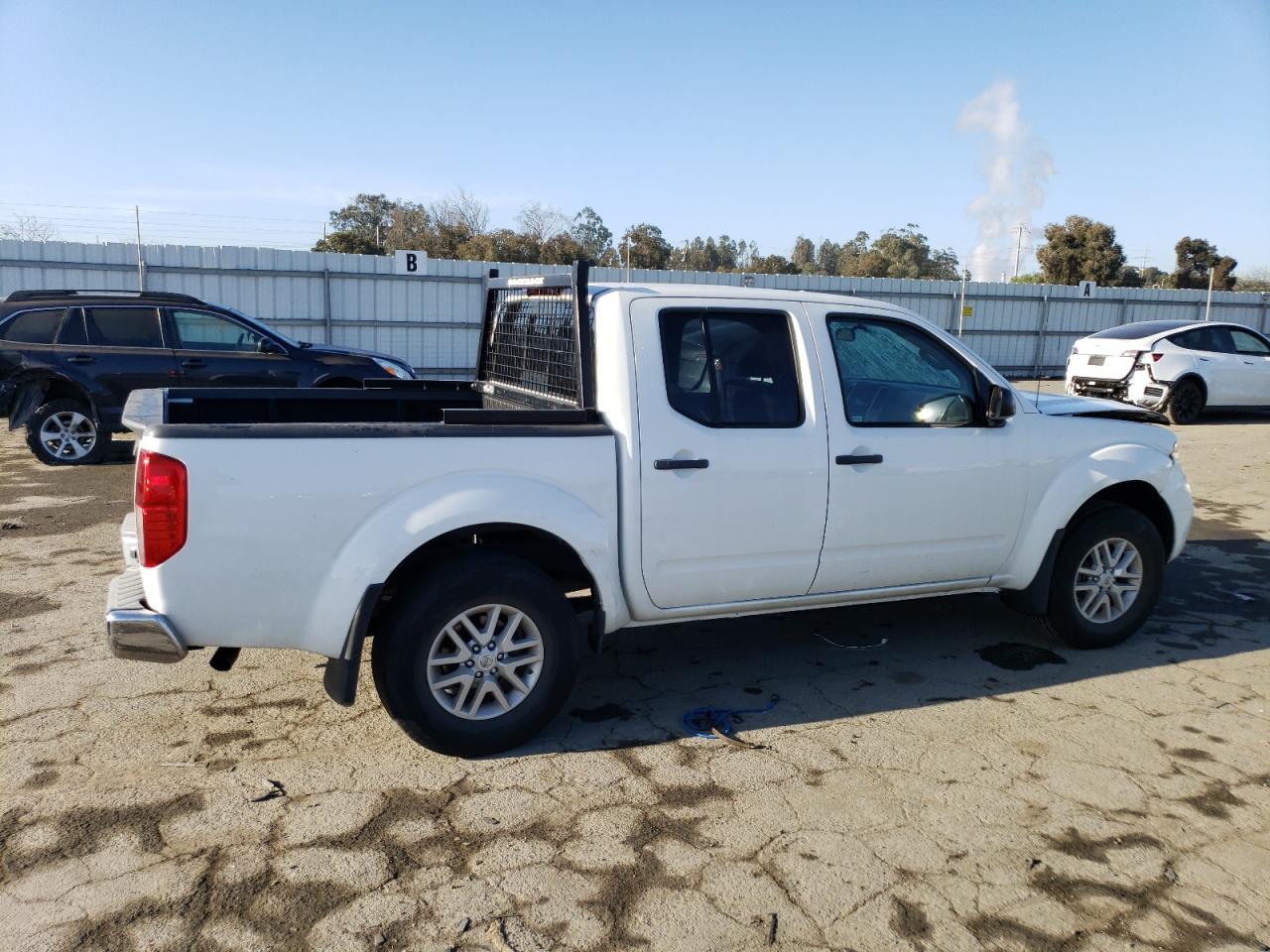 Photo 2 VIN: 1N6AD0EV8JN730527 - NISSAN NAVARA (FRONTIER) 