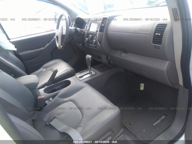 Photo 4 VIN: 1N6AD0EV9KN769225 - NISSAN FRONTIER 