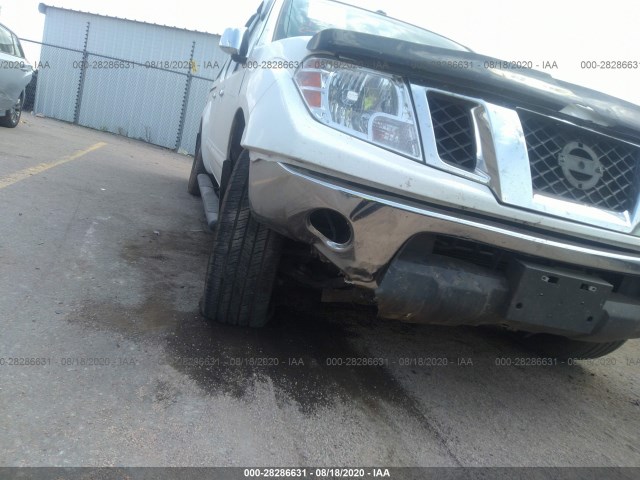 Photo 5 VIN: 1N6AD0EV9KN769225 - NISSAN FRONTIER 