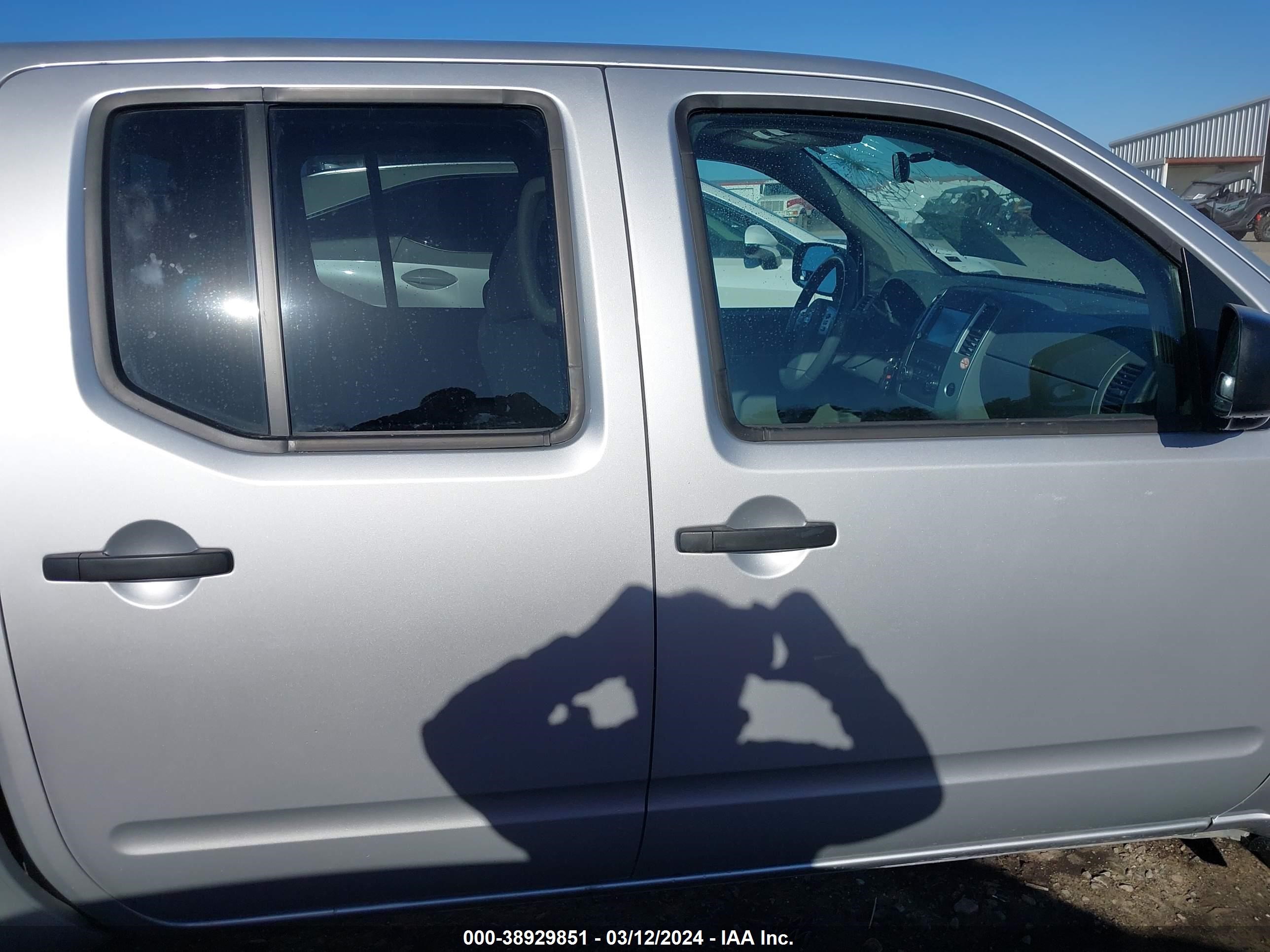 Photo 13 VIN: 1N6AD0EV9KN796196 - NISSAN NAVARA (FRONTIER) 