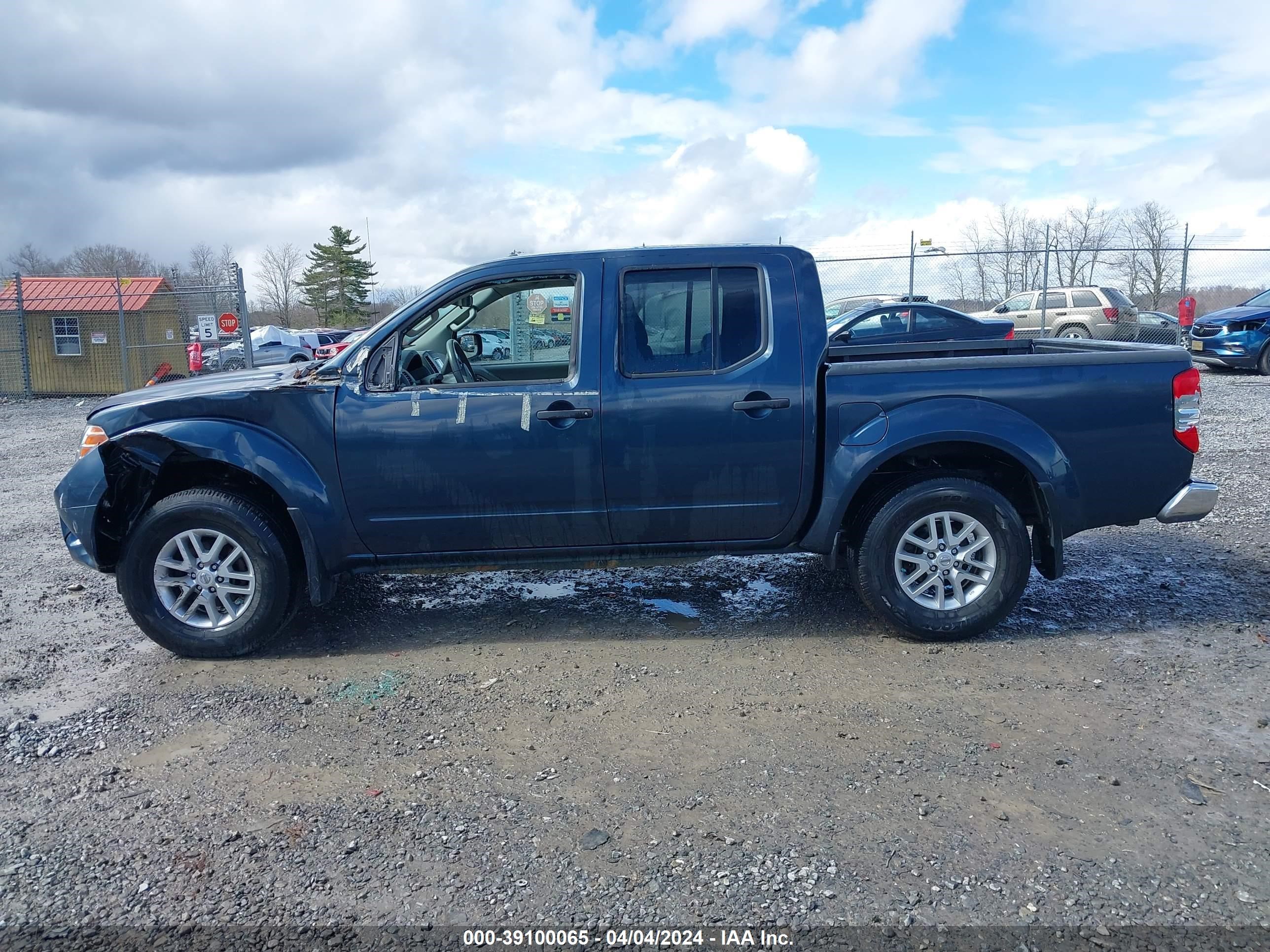 Photo 13 VIN: 1N6AD0EVXGN755776 - NISSAN FRONTIER 