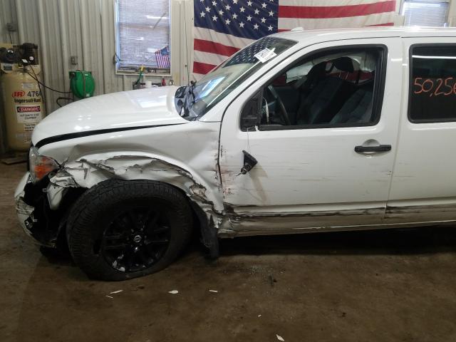 Photo 8 VIN: 1N6AD0EVXGN777339 - NISSAN FRONTIER 