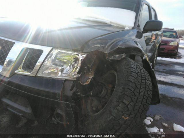 Photo 5 VIN: 1N6AD0EVXKN732961 - NISSAN FRONTIER 