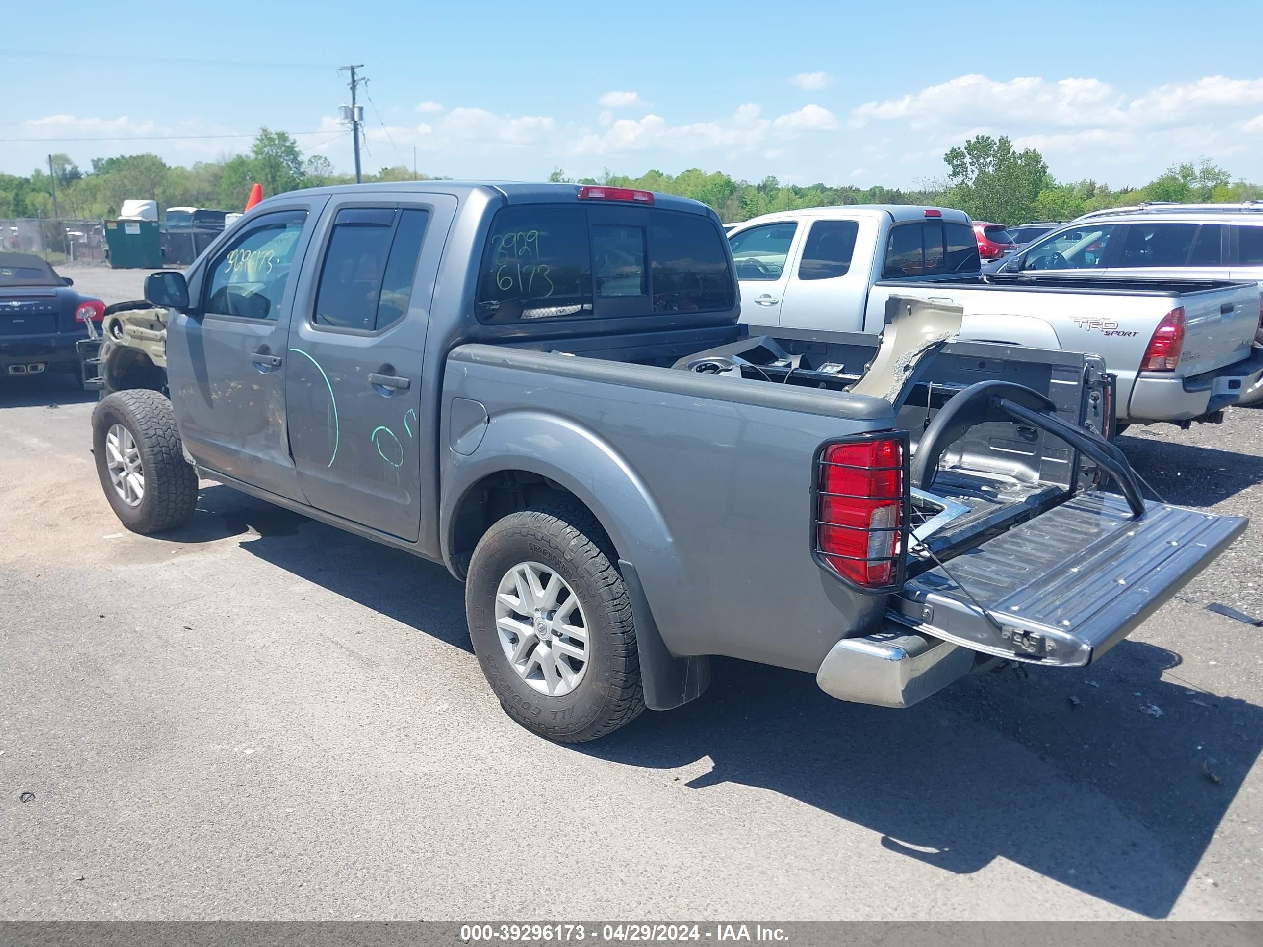 Photo 2 VIN: 1N6AD0EVXKN755043 - NISSAN NAVARA (FRONTIER) 