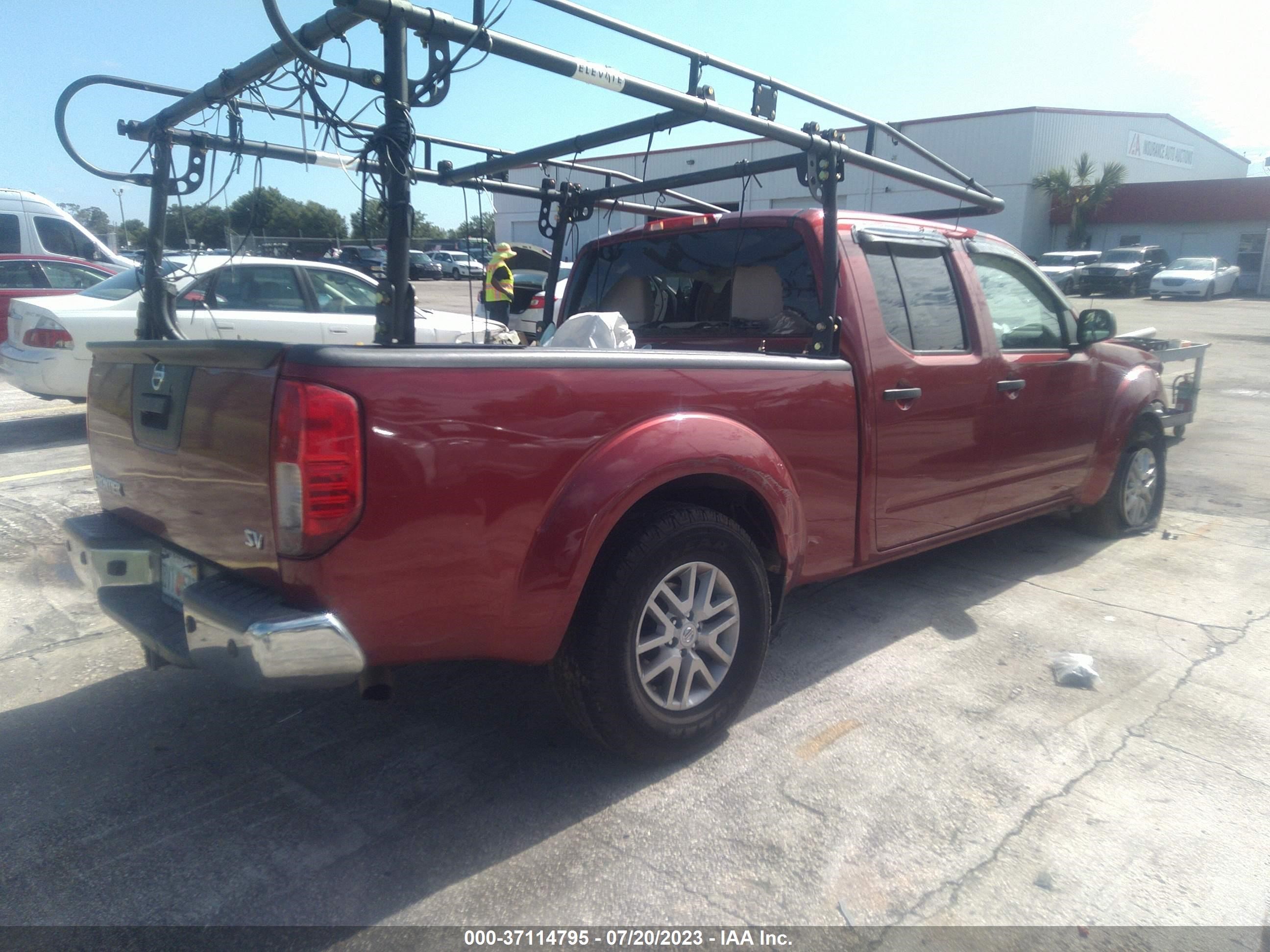 Photo 3 VIN: 1N6AD0FR0GN796905 - NISSAN NAVARA (FRONTIER) 