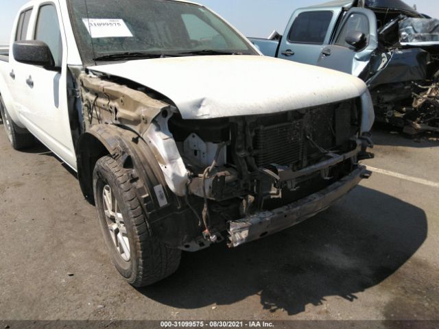 Photo 5 VIN: 1N6AD0FR6JN724338 - NISSAN FRONTIER 