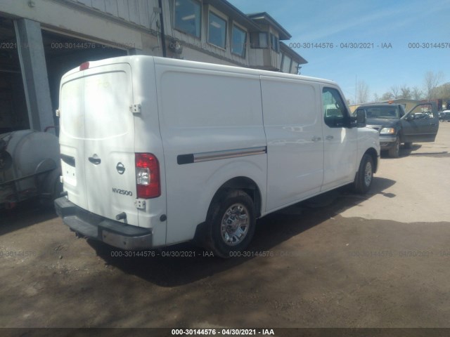 Photo 3 VIN: 1N6AF0KY1HN804308 - NISSAN NV CARGO 