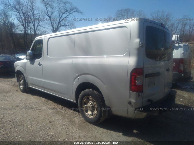 Photo 2 VIN: 1N6AF0KY2DN109152 - NISSAN NV 