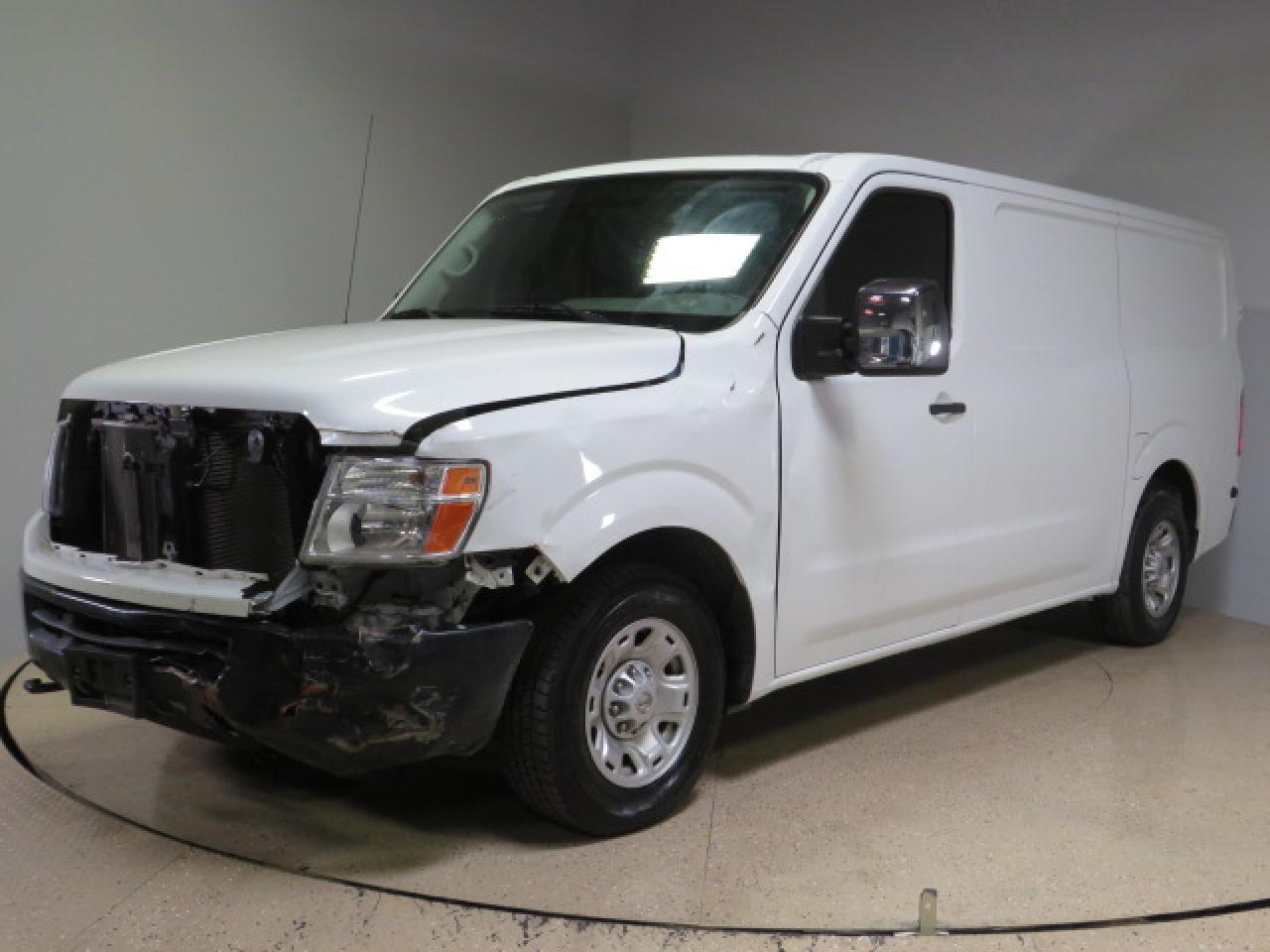 Photo 1 VIN: 1N6AF0KY2MN803792 - NISSAN NV 