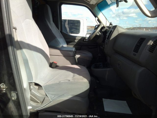 Photo 4 VIN: 1N6AF0KY3CN102001 - NISSAN NV 