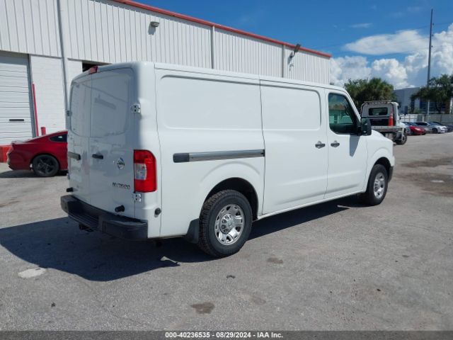 Photo 3 VIN: 1N6AF0KY4JN809833 - NISSAN NV 