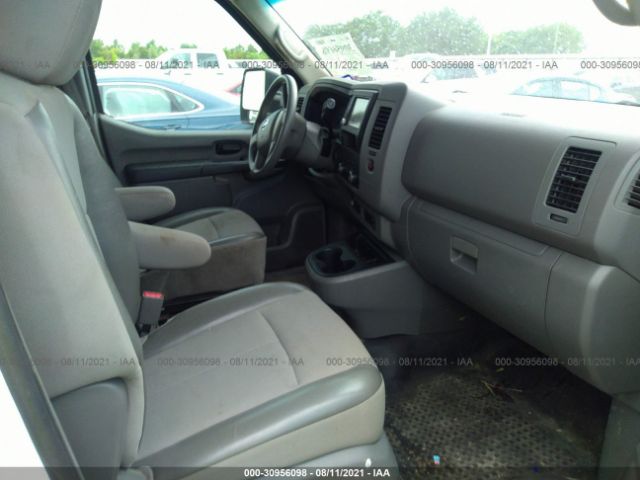 Photo 4 VIN: 1N6AF0KY4KN808179 - NISSAN NV CARGO 