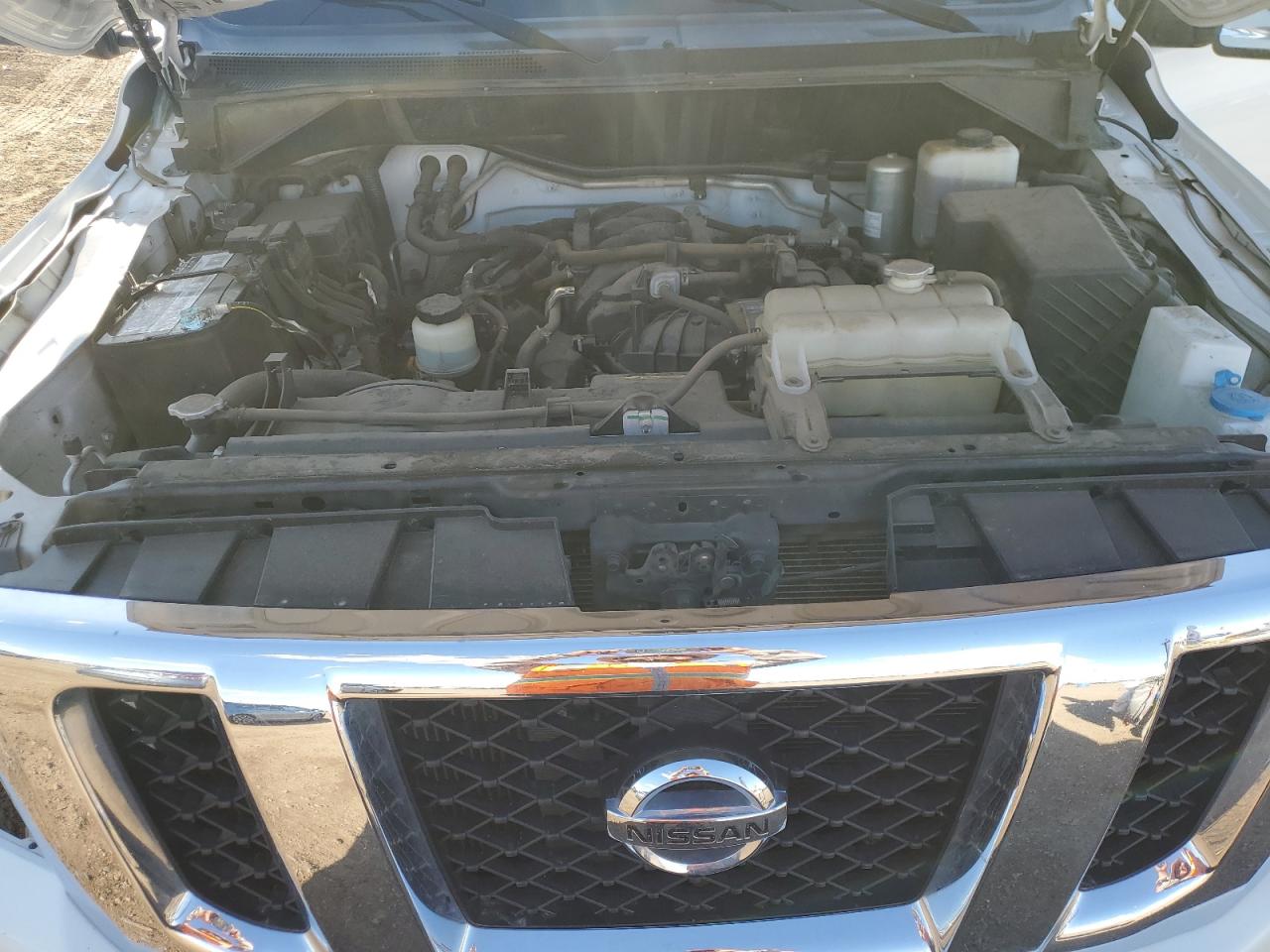 Photo 10 VIN: 1N6AF0KY4LN805946 - NISSAN NV 