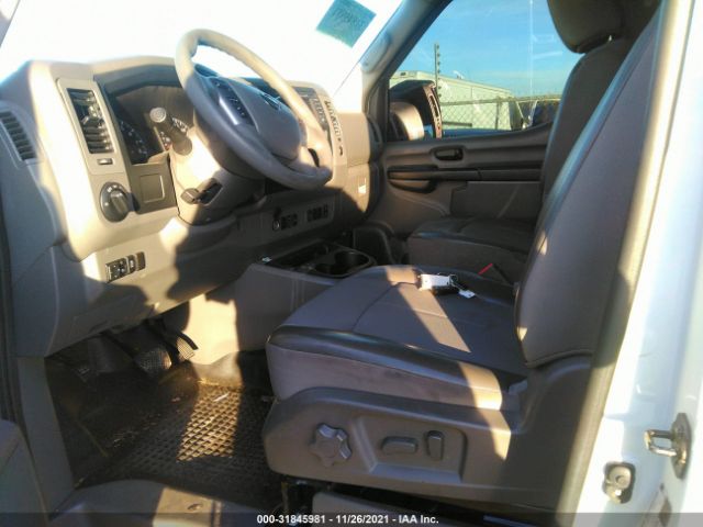 Photo 4 VIN: 1N6AF0KY5HN812279 - NISSAN NV CARGO 