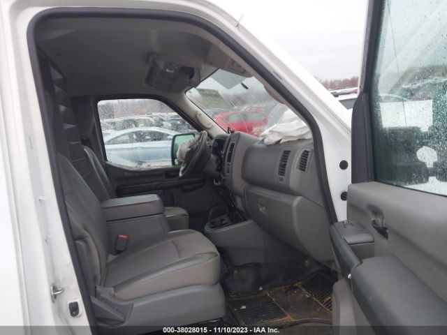 Photo 4 VIN: 1N6AF0KY5KN809194 - NISSAN NV CARGO NV3500 HD 