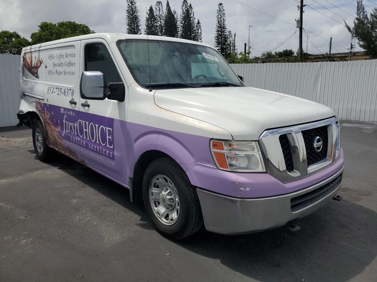 Photo 3 VIN: 1N6AF0KY7DN108949 - NISSAN NV 