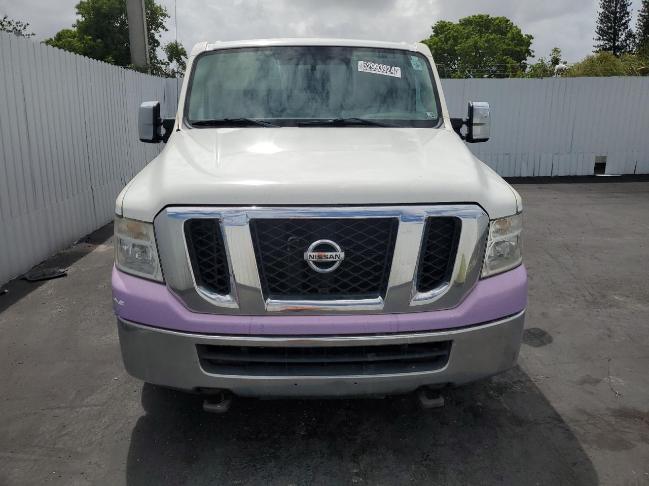 Photo 4 VIN: 1N6AF0KY7DN108949 - NISSAN NV 