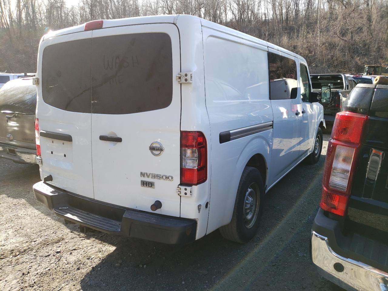 Photo 2 VIN: 1N6AF0KY8GN800013 - NISSAN NV 