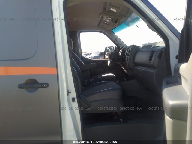 Photo 4 VIN: 1N6AF0KYXJN810923 - NISSAN NV CARGO 