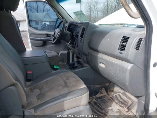 Photo 4 VIN: 1N6AF0LX1DN105941 - NISSAN NV CARGO NV3500 HD 