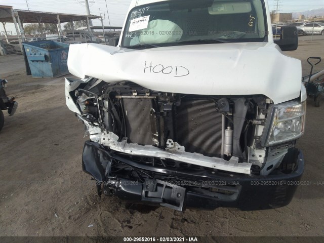 Photo 5 VIN: 1N6AF0LX5DN110012 - NISSAN NV 