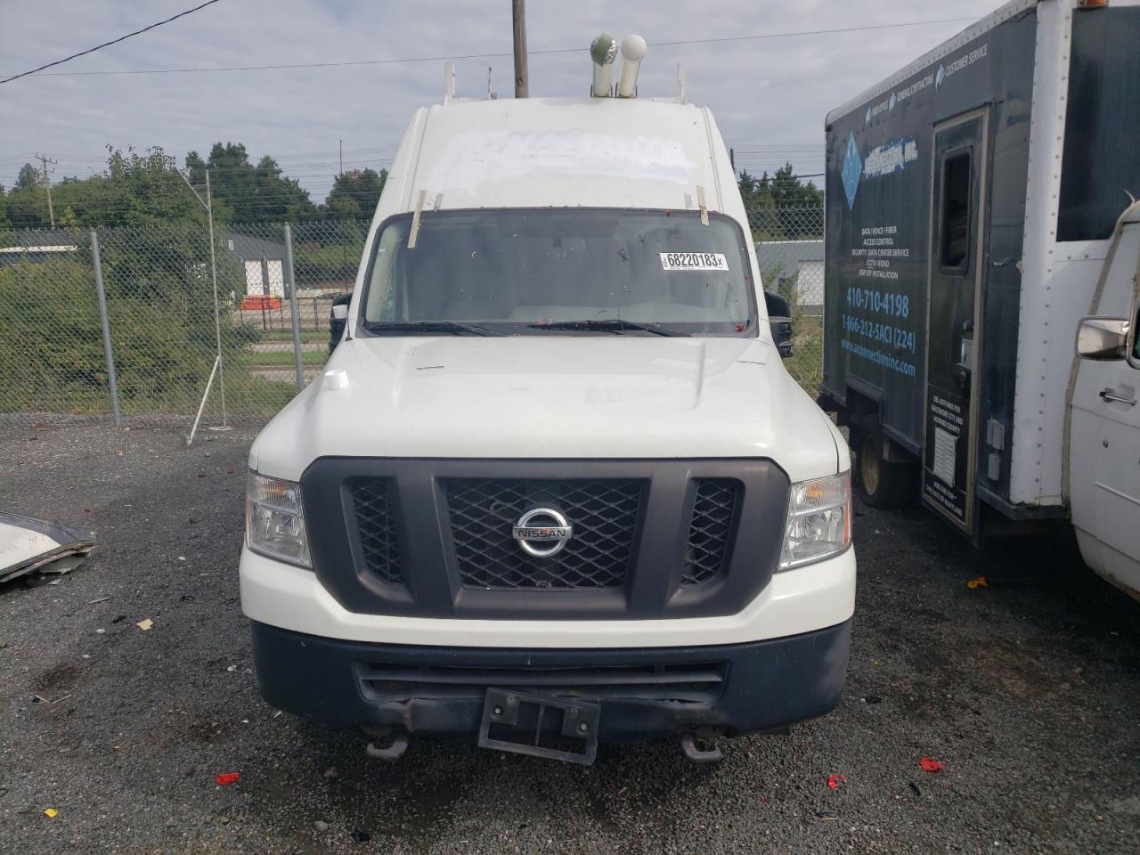 Photo 4 VIN: 1N6AF0LX9FN801885 - NISSAN NV 