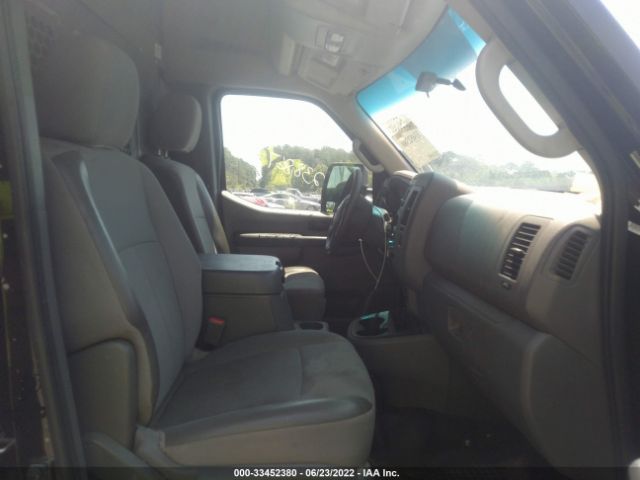 Photo 4 VIN: 1N6AF0LY0CN111270 - NISSAN NV 