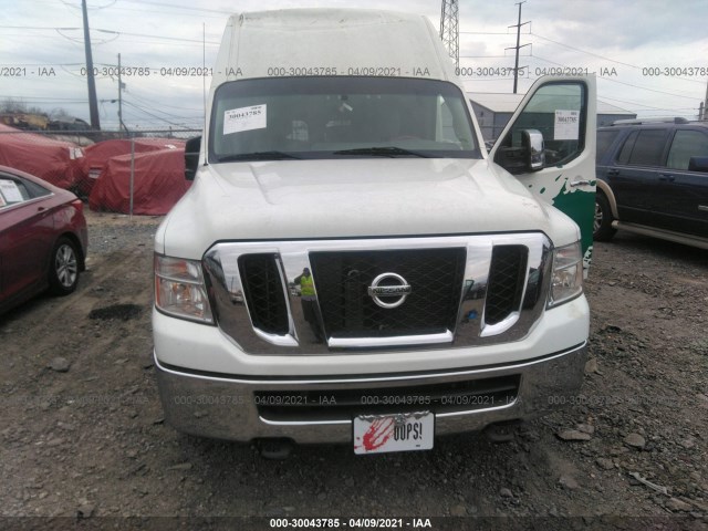 Photo 5 VIN: 1N6AF0LY1FN800092 - NISSAN NV 