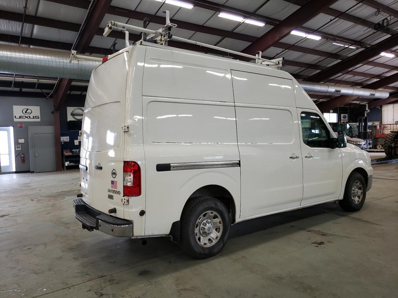 Photo 2 VIN: 1N6AF0LY2CN107317 - NISSAN NV 