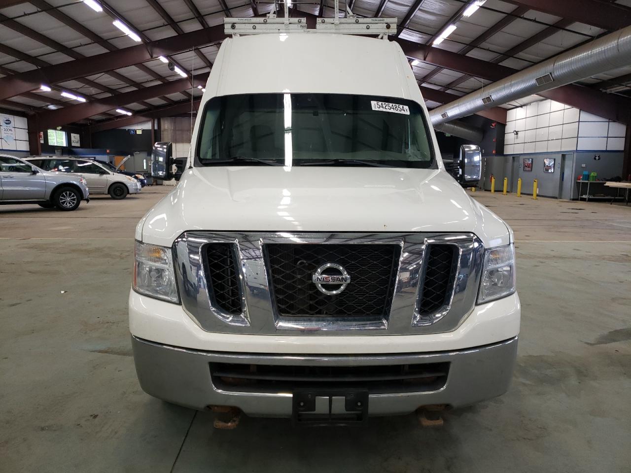 Photo 4 VIN: 1N6AF0LY2CN107317 - NISSAN NV 