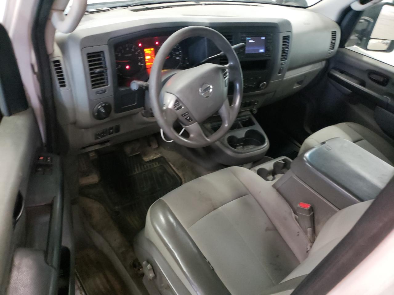 Photo 7 VIN: 1N6AF0LY2CN107317 - NISSAN NV 